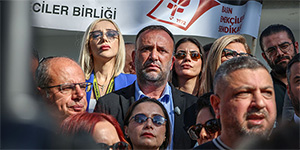 �eler: “Gazeteciye sald�r�, halk�n haber alma hakk�na sald�r�d�r”