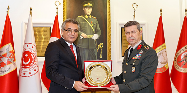 Erh�rman, KTBK Komutan� Korgeneral �naltekin’i ziyaret etti