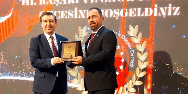 avu’a 'KKTC – Trk Dnyas Onur dl'