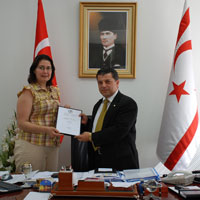 Bakan Drst kabullerde bulundu 