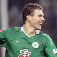 Wolfsburg’dan Dzeko iin 50 Milyon 