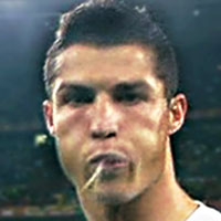 Ronaldo kameramana tkrd 