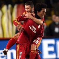 Galatasaray eksik ba�lad� 
