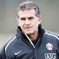 Portekiz'de Queiroz b�rakm�yor 