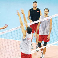 Erkek Voleybol Milli Takm'nda mesai balad