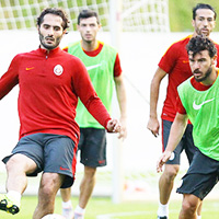 G.Saray'da Hamit �oku 