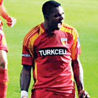 Ariza Makakula Manisa’da 