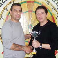 Darts’ta Sakall birinci