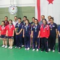 Bayanlar k�yas�ya yar�t�