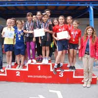 ��renciler bisiklette yar��t�