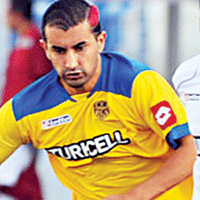 Star Kıbrıs Fener Elyasa’yı renklerine bağladı Fenerbahçe