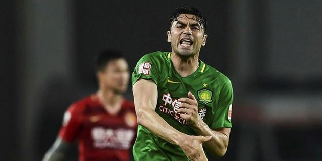 Burak Y�lmaz’a ceza geldi