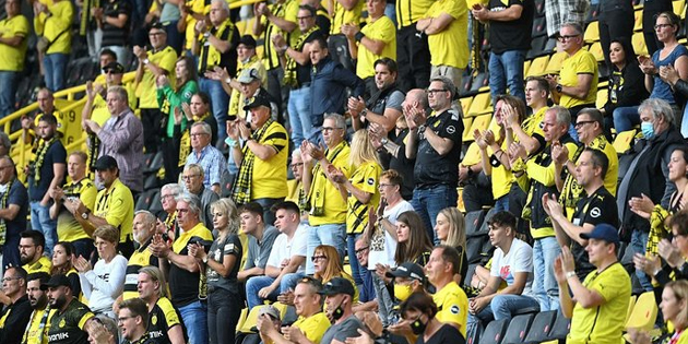 Bundesliga'ya 25 bin seyirci onay!