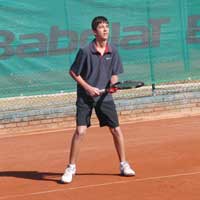 Tenis  yamura takld