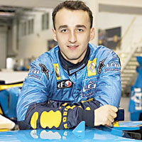 Renault, Kubica'yla uzatt 