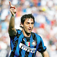 Milito Inter'de kald� 