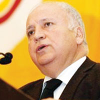 I��n �elebi'den y�netime tepki