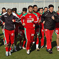 Diyarbak�r'da isyan b�y�yor 