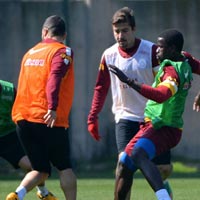Galatasaray antrenman taraftara ak!