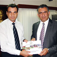 Spor Yazarlar�’ndan bakana ziyaret 