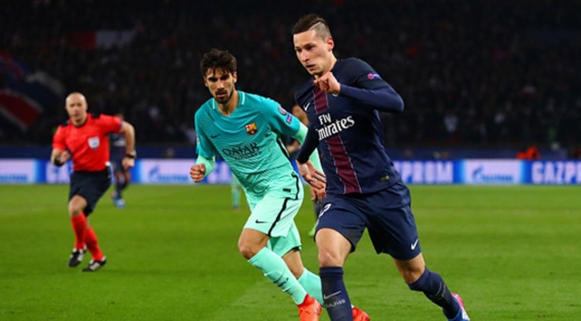 Paris Saint-Germain evinde Barcelona'y� y�kt�