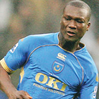 Papa Diop AEK'da 