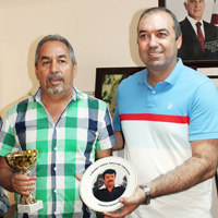 Mehmet Ersoy tavla ile an�ld� 