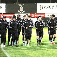 Bir yumrukta devirdi 1-0 