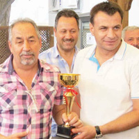 Alk�n ve �zt�rk �ampiyon 