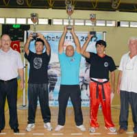 Kickboks’ta �ampiyon Tatl� Spor