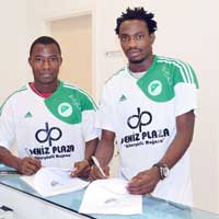 GG Yabanc�lara imza att�rd�