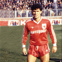 Mete kabri banda anlacak