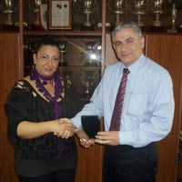Turganer’e Plaket