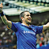 Joe Cole kontrolden ge�ti 