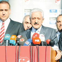 TFF’den sa�duyu �a�r�s�