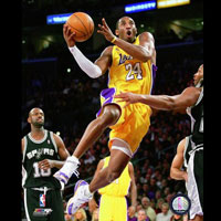 Kobe Bryant ameliyat oldu 