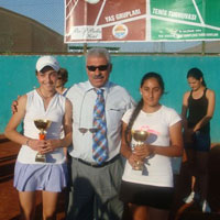 Kzlarda Suzan - Aelya Erkeklerde Kemal - smet 