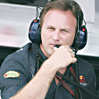 Horner: Pilotlar �zg�rce yar��mal� 