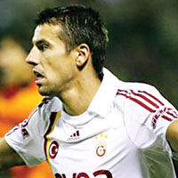 Baros yine ayr� �al��t� 