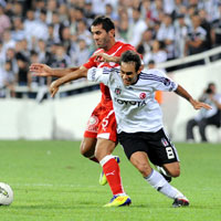 Liderlik yar��� k�z���yor
