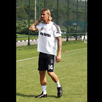 Guti ilk idman�na ��kt� 
