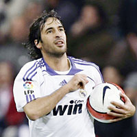 Raul Schalke'ye gitti 
