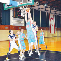 Basketbol’da galip GA� ile YD� 