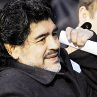 Maradona’dan foto�raf davas� 