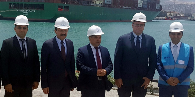 Bakan D�r�st �skenderun liman�’nda incelemelerde bulundu